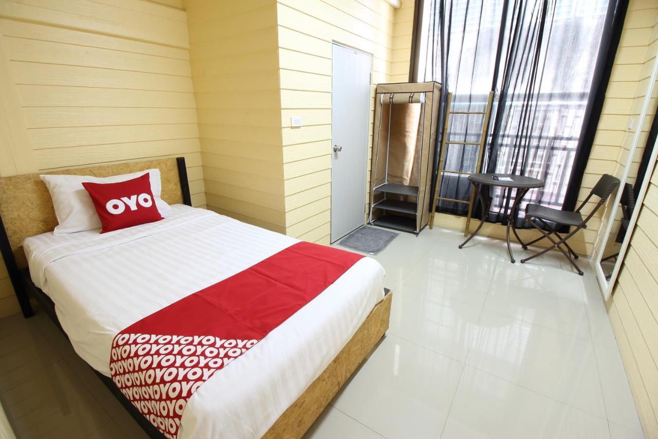 Oyo 435 Frame Residence Phuket Exteriör bild